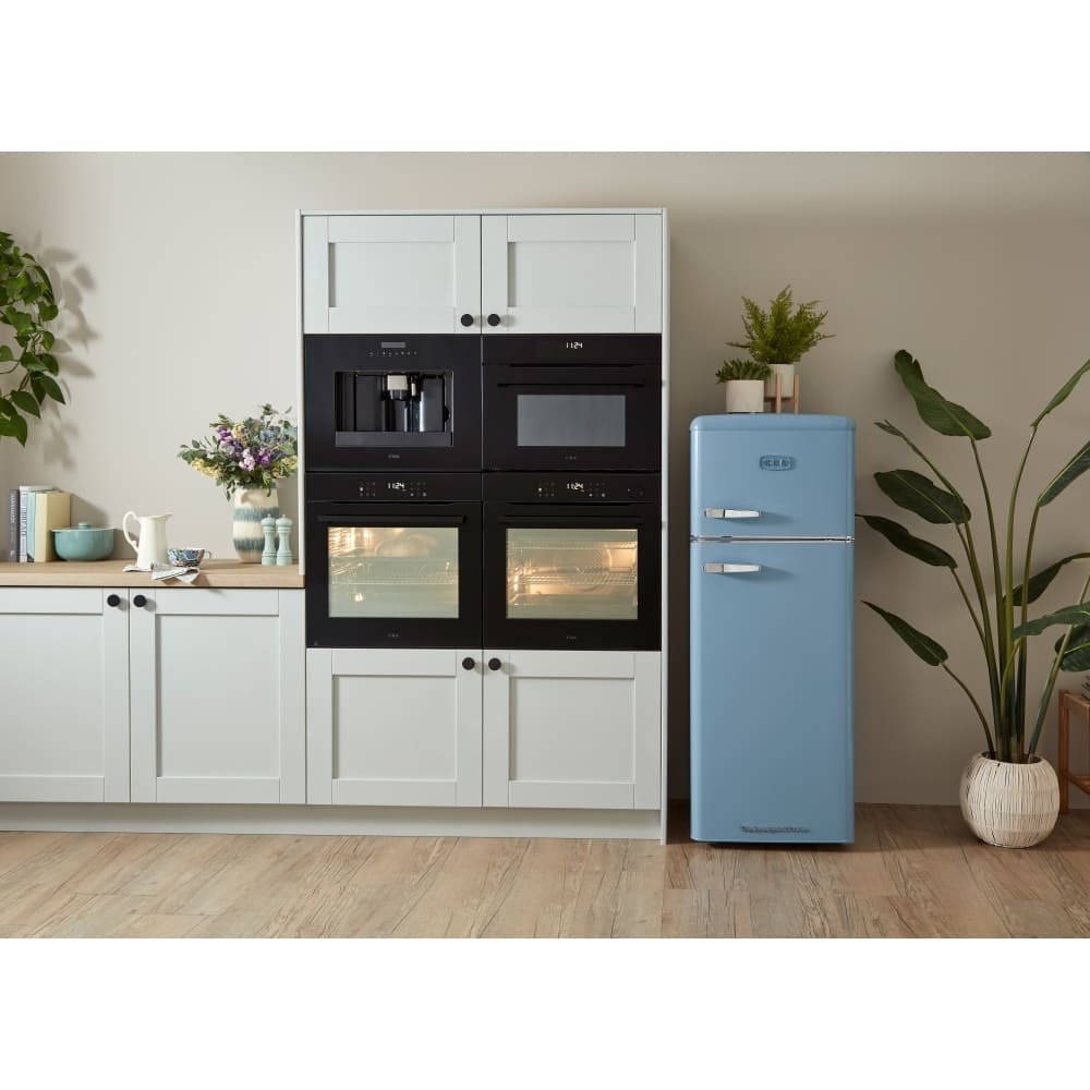 162L Sea Holly Retro Fridge Freezer, 80/20, Blue - CDA Betty - London Houseware - 5