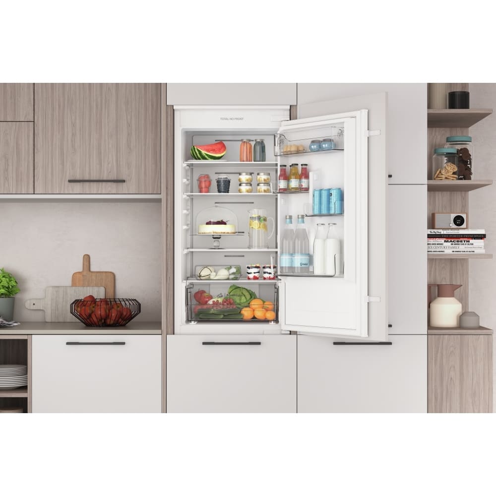 250L Total No Frost Integrated Fridge Freezer, White - Indesit INC18T112UK - London Houseware - 7