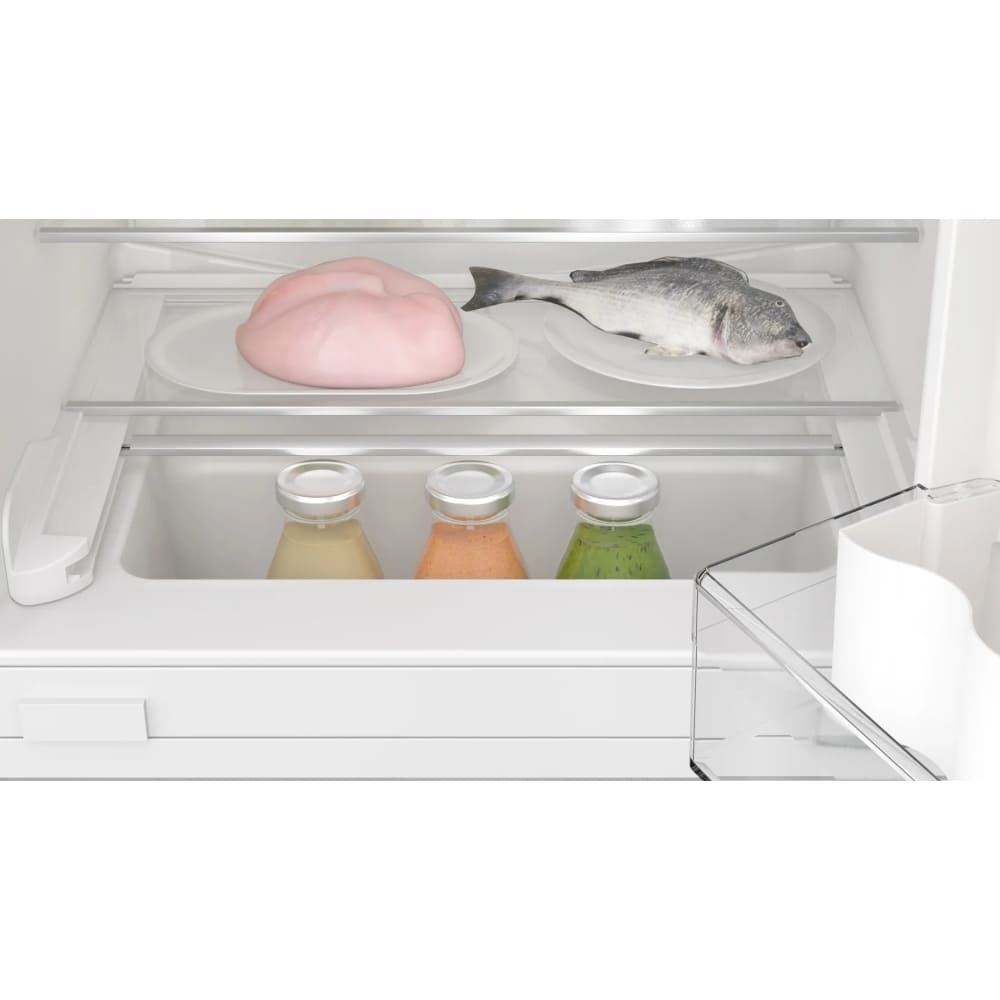 60cm White Under counter Larder Fridge, Fixed Hinge - Bosch KUR21VFE0G Series 4 - London Houseware  - 2