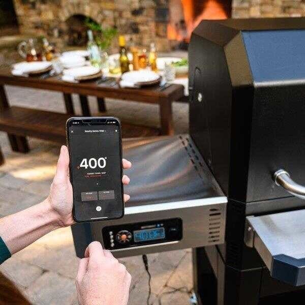 Gravity 800 Charcoal BBQ Grills, Griddle, Black - Masterbuilt MB20042221 - Naamaste London Homewares - 7