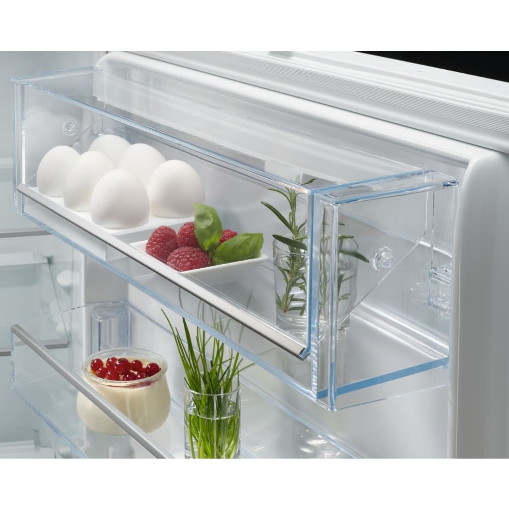 256L No Frost Integrated Fridge Freezer, 60/40, White - AEG NSC7G181DS - London Houseware - 5