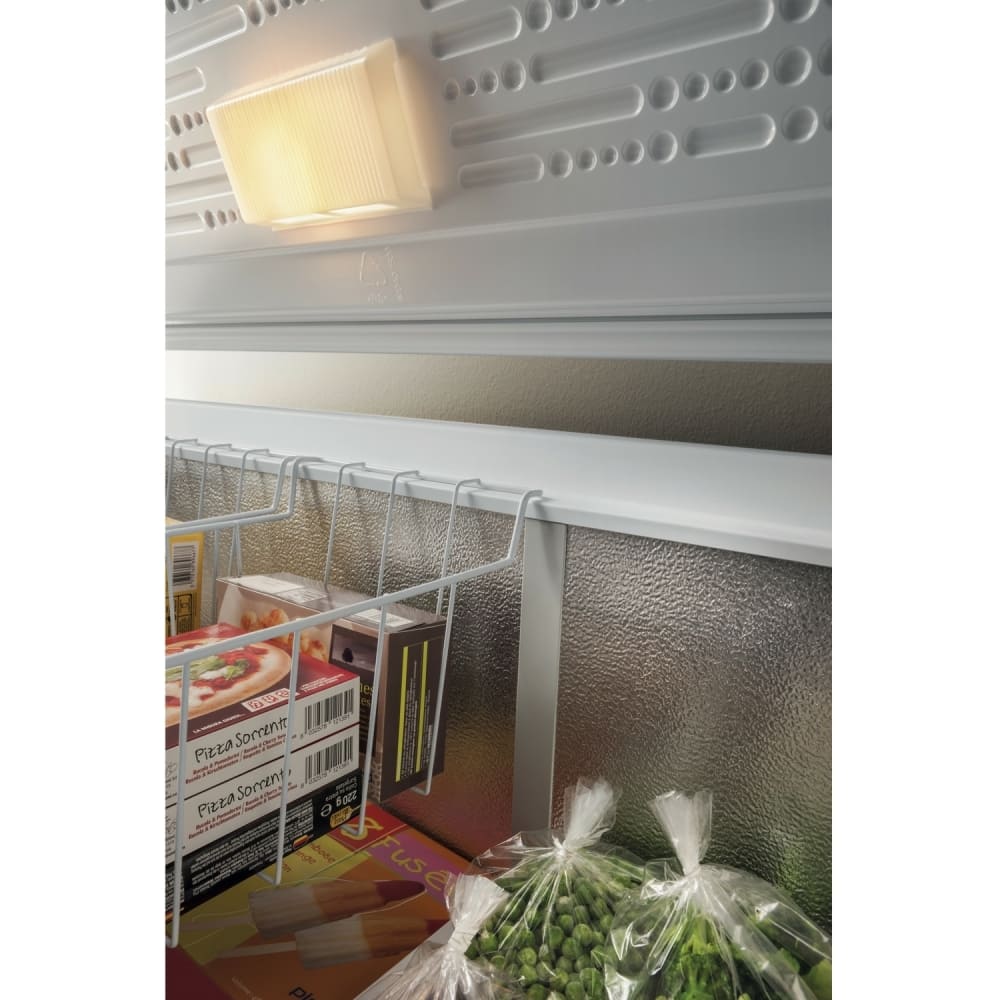 252L Low Frost Freestanding Chest Freezer, White - Indesit OS2A250H21 - Naamaste London Homewares - 7