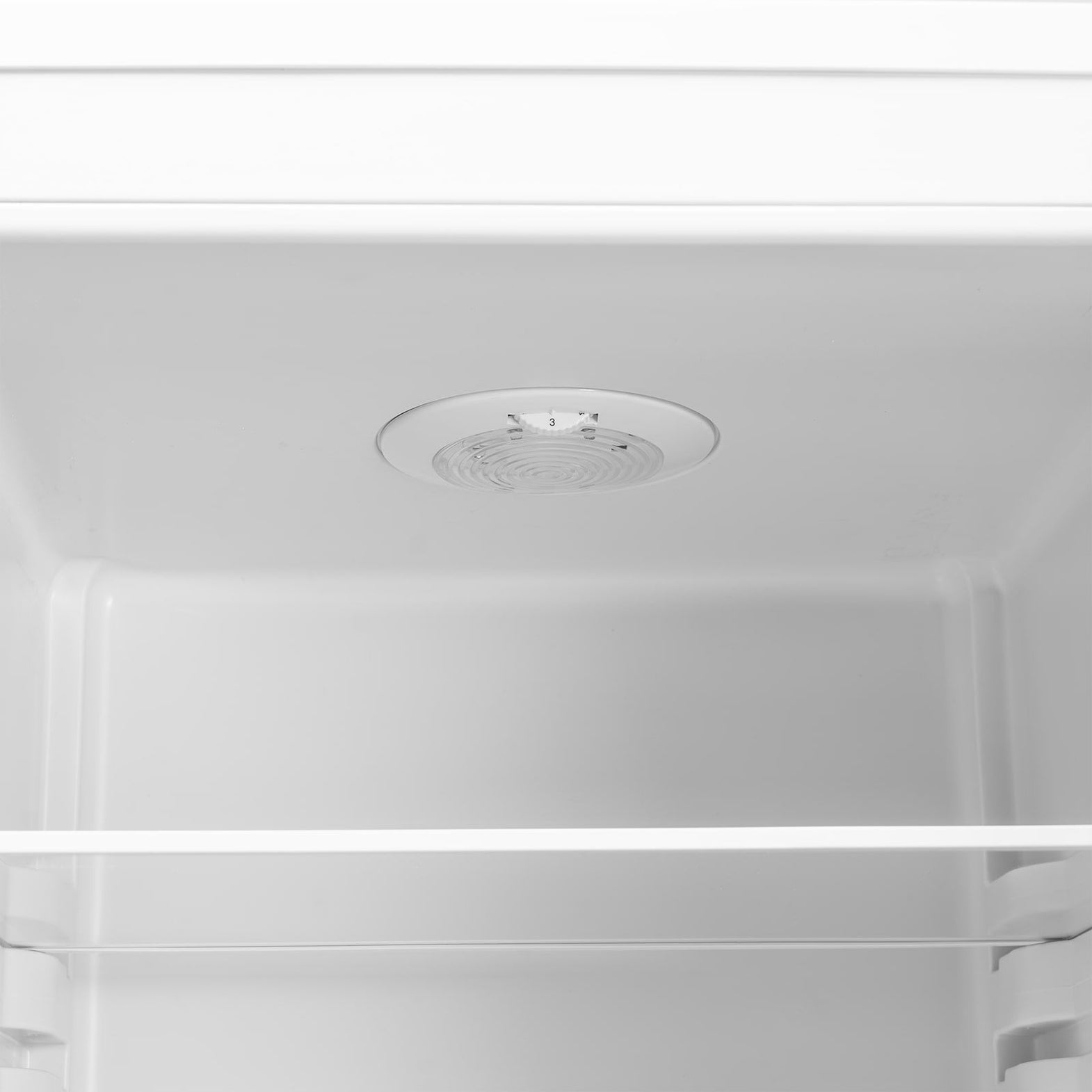 KI7862FE0G | NEFF Fridge Freezer | 260 Litres | ao.com