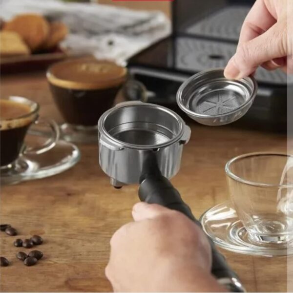 Retro Espresso Machine / Barista Style – Russell Hobbs 28251 - London Houseware - 4
